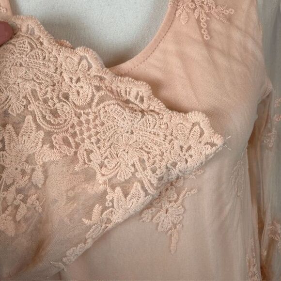 She + Sky Crochet Sheer Overlay Dress Peach Midi Vintage Look Romance Size Small - Picture 2 of 9